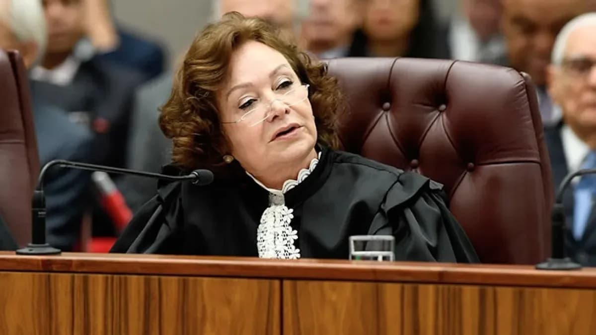 STJ: indenização por impossibilidade de adjudicação é imprescritível
